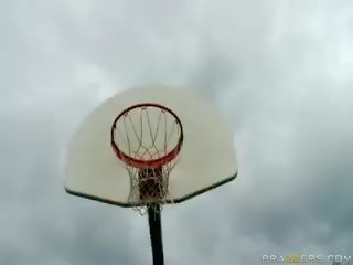 Xxx klip dan bola basket